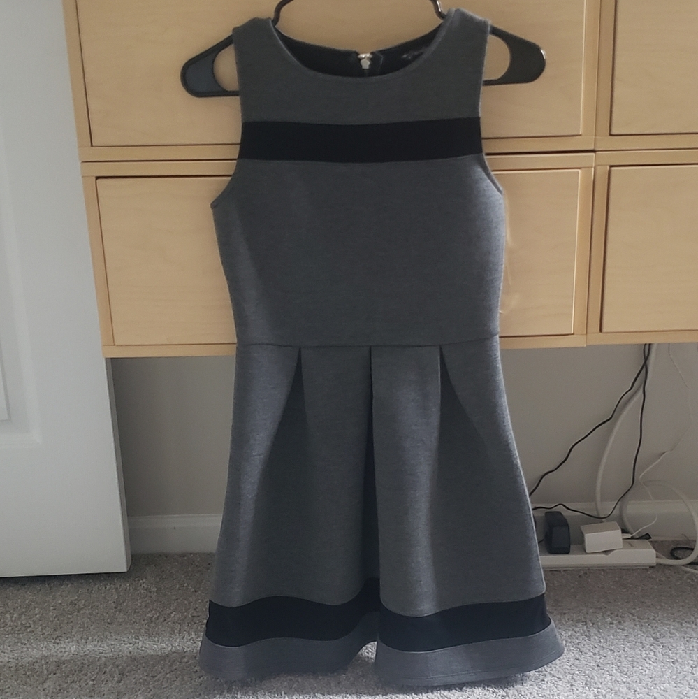 NWOT Xsmall Xtraordinary Dress